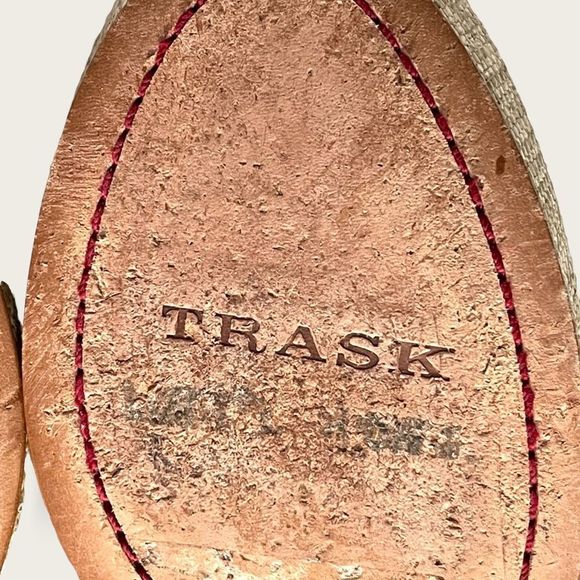 Trask 'Willow' Leather Platform Wedge Sandal - Picture 13 of 16